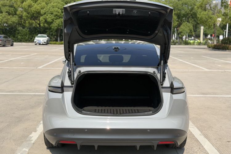 Used Nio ET5 2022 75 kWh Exterior 5