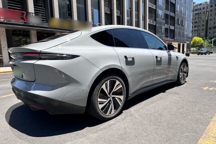 Used Nio ET5 2022 75 kWh Exterior 6