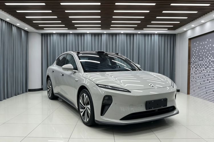 Used Nio ET5 2022 100 kWh Exterior 6