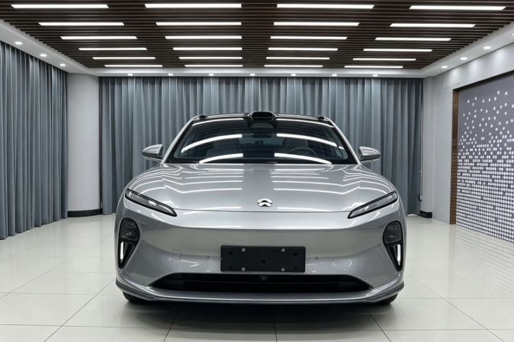 Used Nio ET5 2022 100 kWh Exterior 7