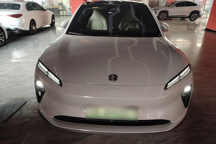 Used Nio ET5 2022 75 kWh Front
