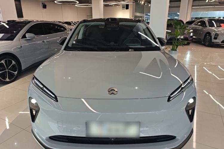 Used Nio ET5 2022 75 kWh Front