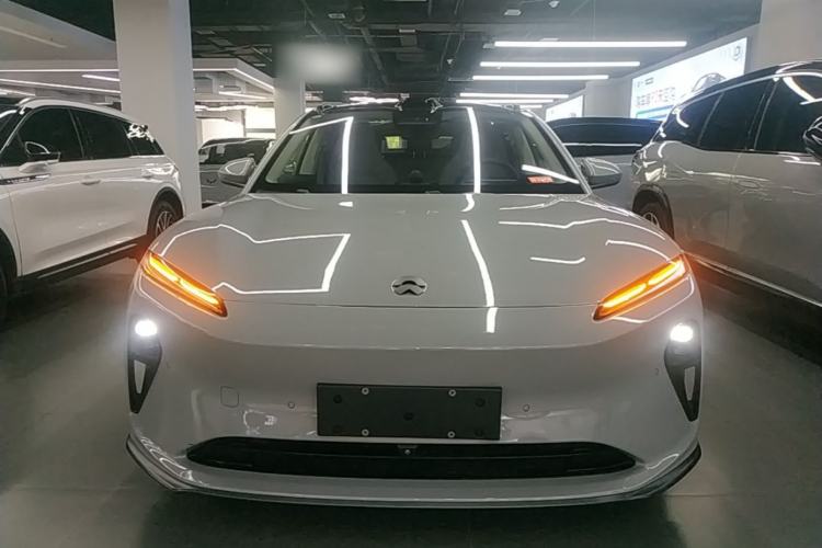 Used Nio ET5 2022 75 kWh Front