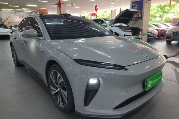 Used Nio ET5 2022 75 kWh Front Right 45 Deg