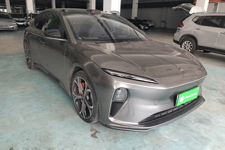 Used Nio ET5 2022 75 kWh Front Right 45 Deg