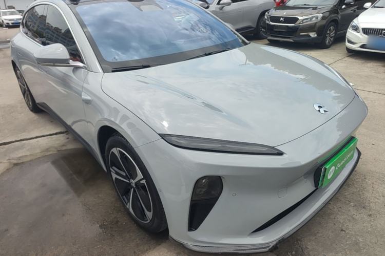 Used Nio ET5 2022 75 kWh Front Right 45 Deg