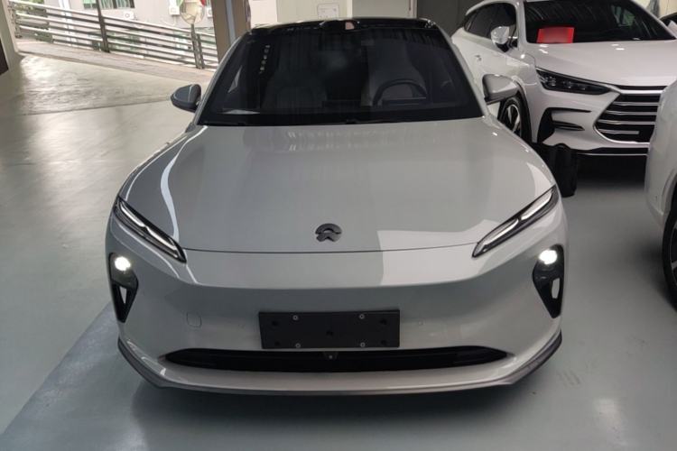 Used Nio ET5 2022 75 kWh Front
