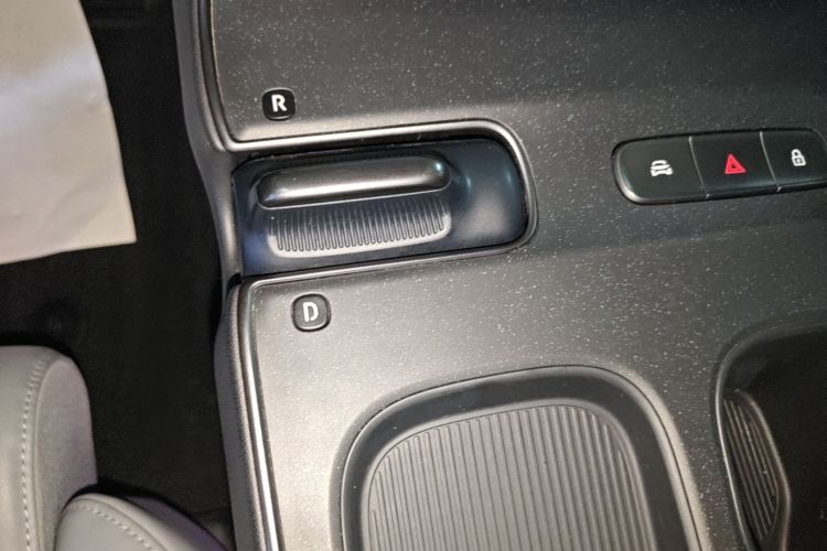Used Nio ET5 2022 75 kWh Gear Lever