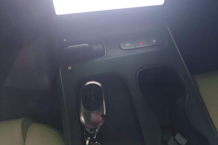 Used Nio ET5 2022 75 kWh Gear Lever