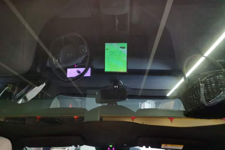 Used Nio ET5 2022 75 kWh Headliner