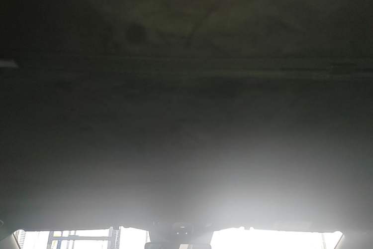 Used Nio ET5 2022 75 kWh Headliner