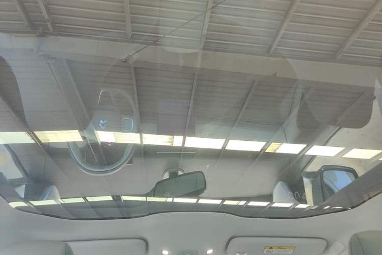 Used Nio ET5 2022 75 kWh Headliner