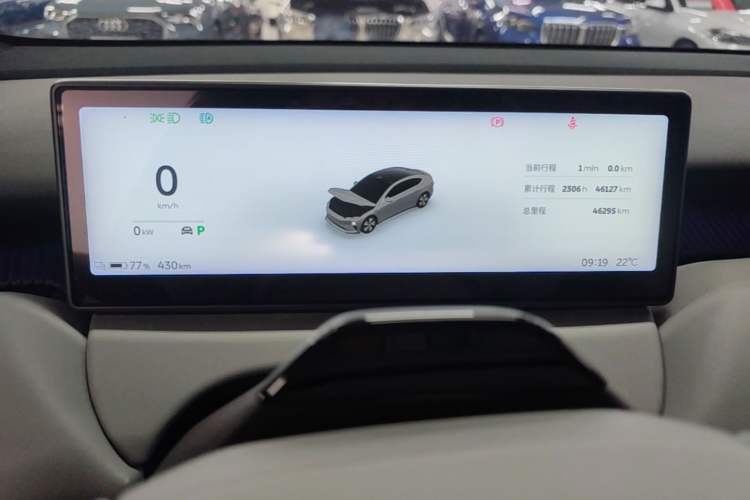 Used Nio ET5 2022 75 kWh Instrument Cluster