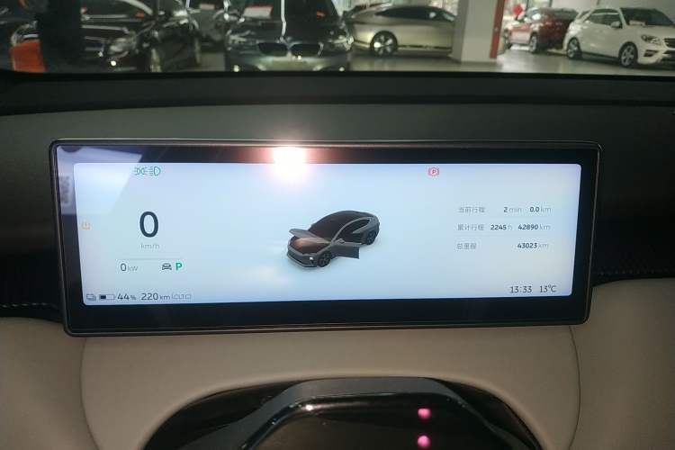 Used Nio ET5 2022 75 kWh Instrument Cluster