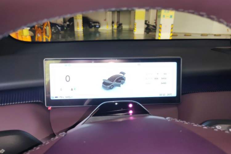 Used Nio ET5 2022 75 kWh Instrument Cluster