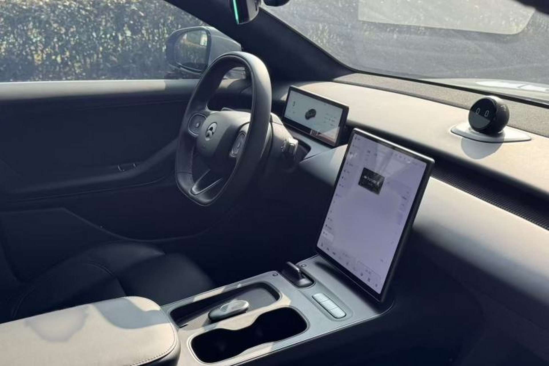 Used Nio ET5 2022 75 kWh Interior 10