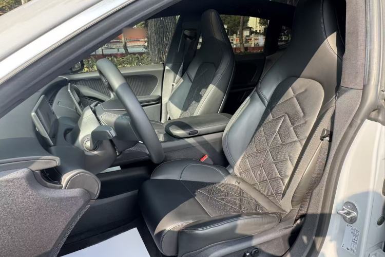 Used Nio ET5 2022 75 kWh Interior 5