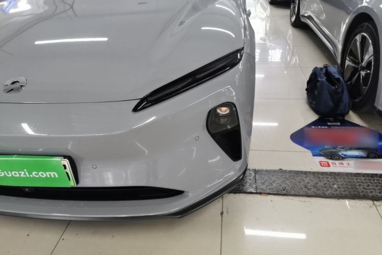 Used Nio ET5 2022 75 kWh Left Front Headlight