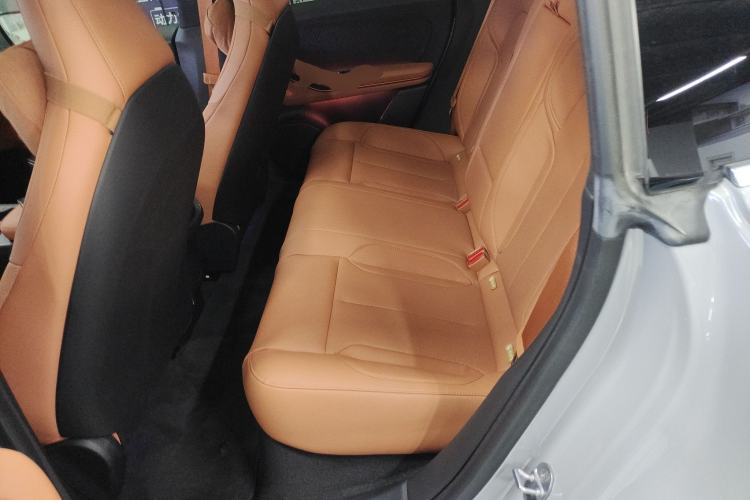 Used Nio ET5 2022 75 kWh Left Rear Seat