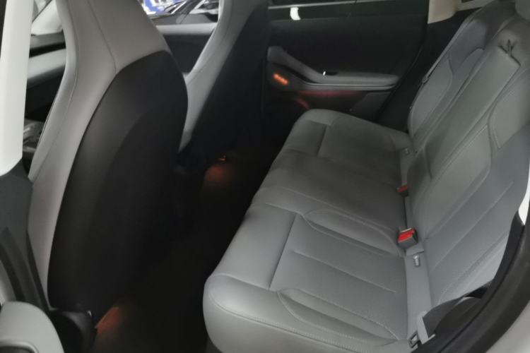Used Nio ET5 2022 75 kWh Left Rear Seat