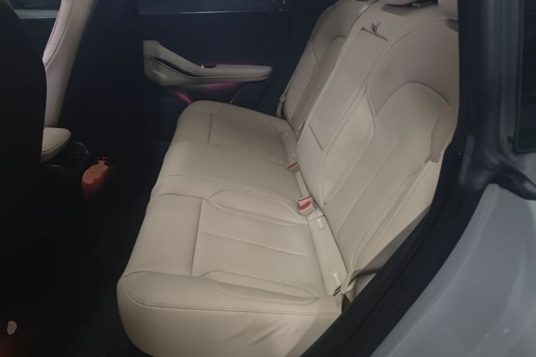 Used Nio ET5 2022 75 kWh Left Rear Seat