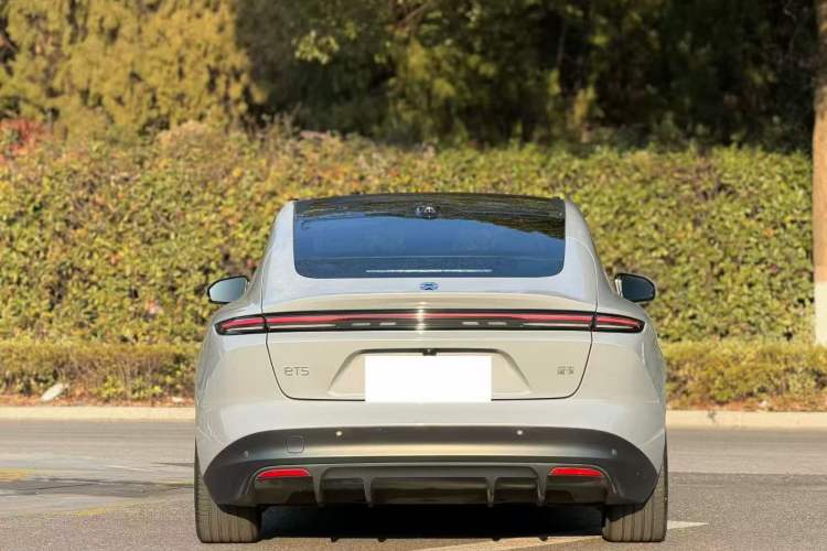 Used Nio ET5 2022 75 kWh Rear