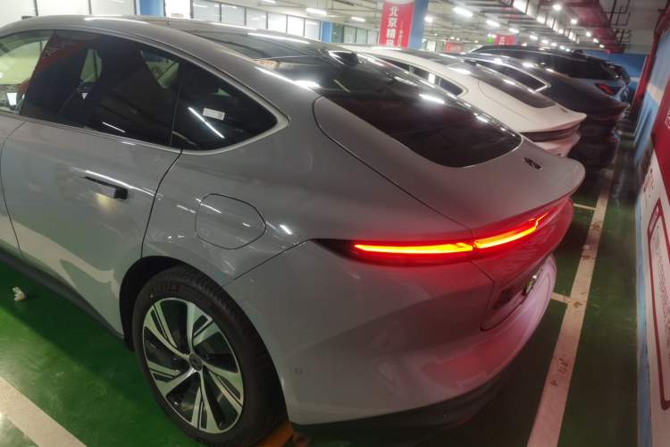 Used Nio ET5 2022 75 kWh Rear Left 45 Deg