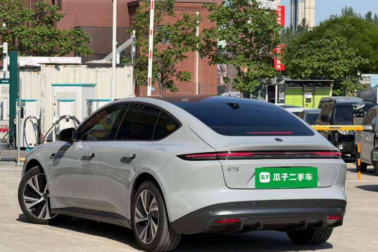 Used Nio ET5 2022 75 kWh Rear Left 45 Deg