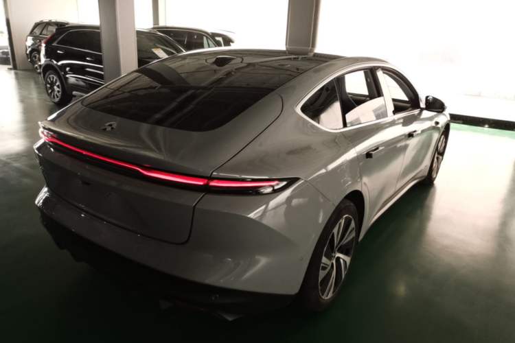 Used Nio ET5 2022 75 kWh Rear Right 45 Deg