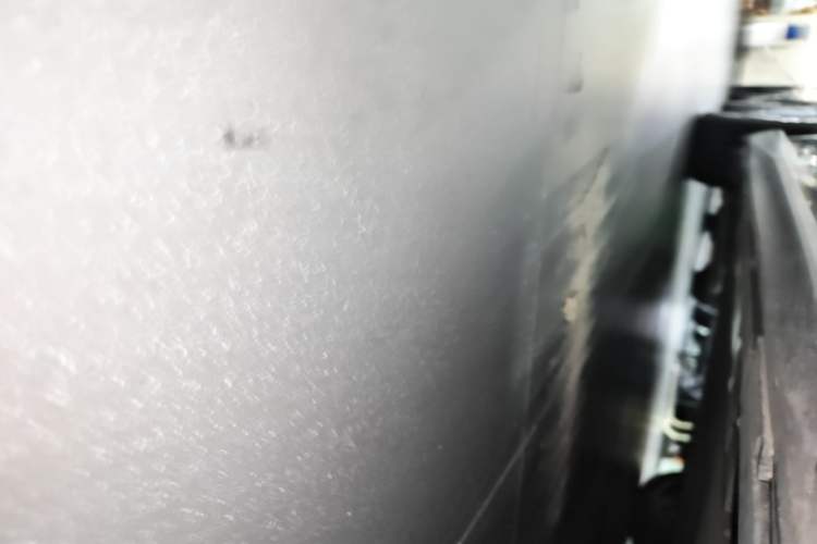 Used Nio ET5 2022 75 kWh Right Side Sill