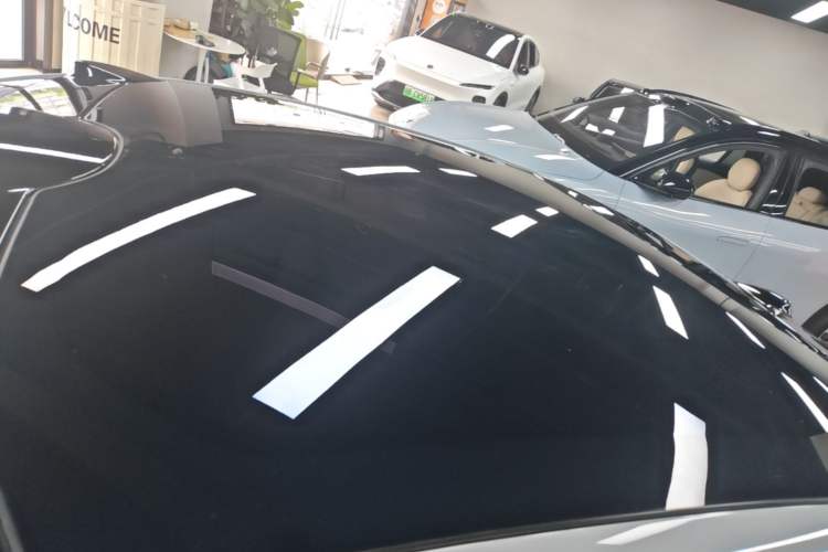 Used Nio ET5 2022 75 kWh Roof