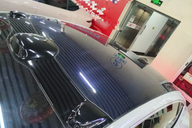 Used Nio ET5 2022 75 kWh Roof