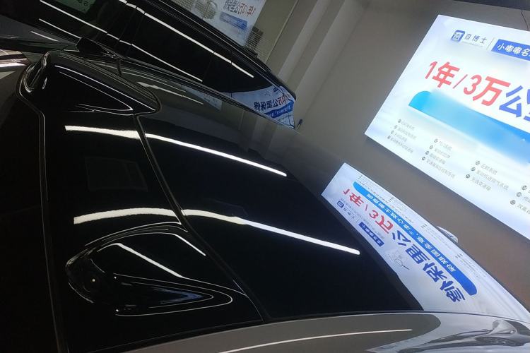 Used Nio ET5 2022 75 kWh Roof