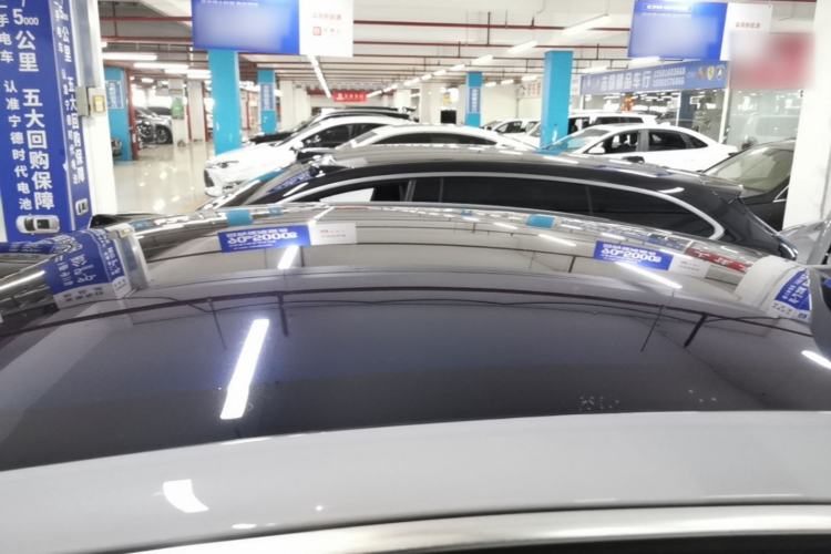 Used Nio ET5 2022 75 kWh Roof
