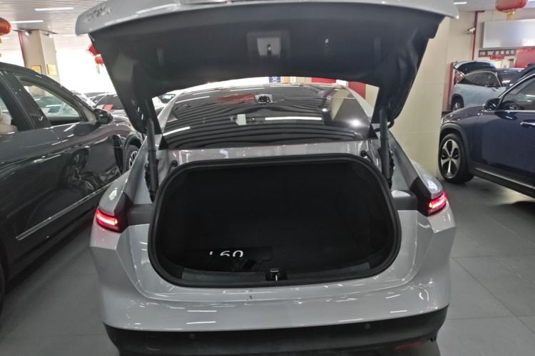 Used Nio ET5 2022 75 kWh Trunk