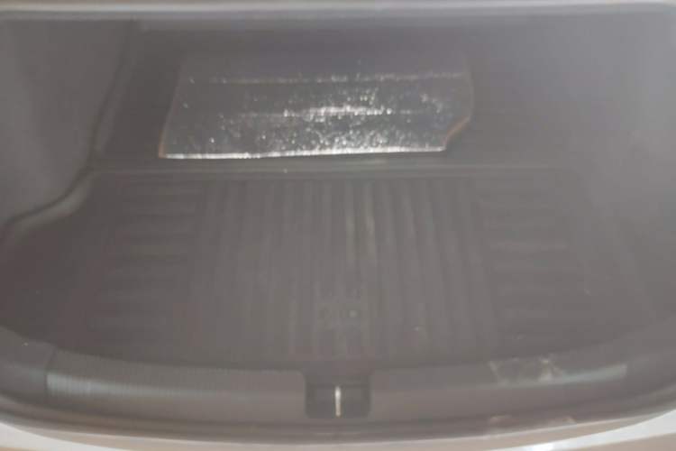Used Nio ET5 2022 75 kWh Trunk