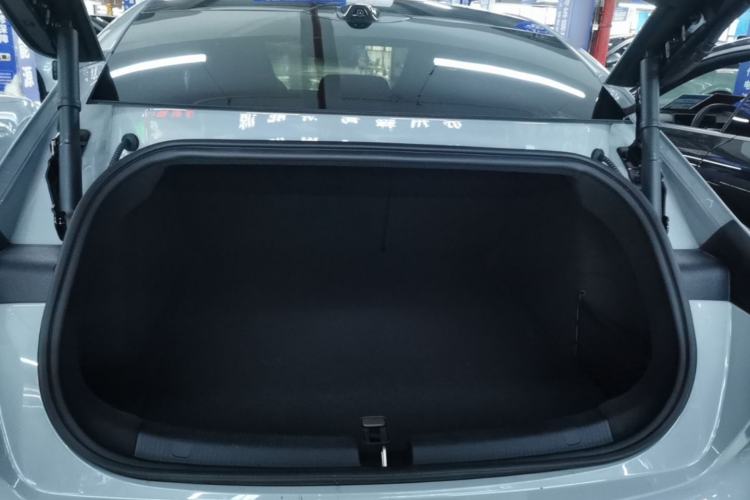 Used Nio ET5 2022 75 kWh Trunk
