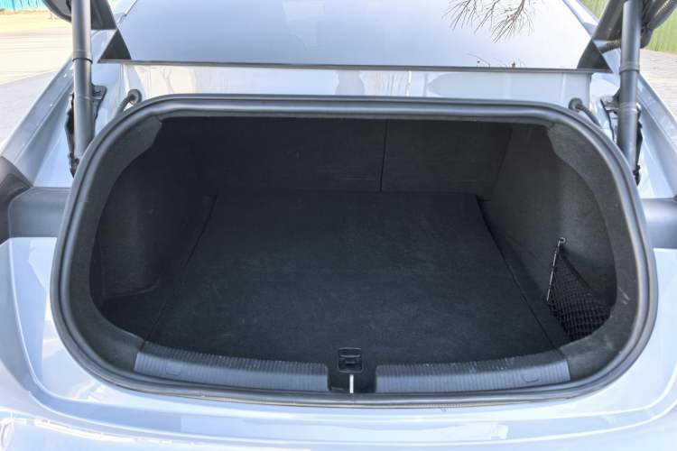 Used Nio ET5 2022 75 kWh Trunk