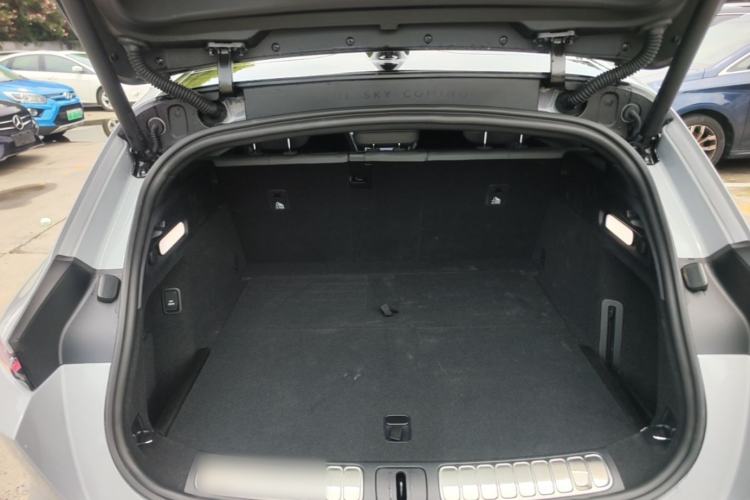 Used Nio ET5 2022 75 kWh Trunk