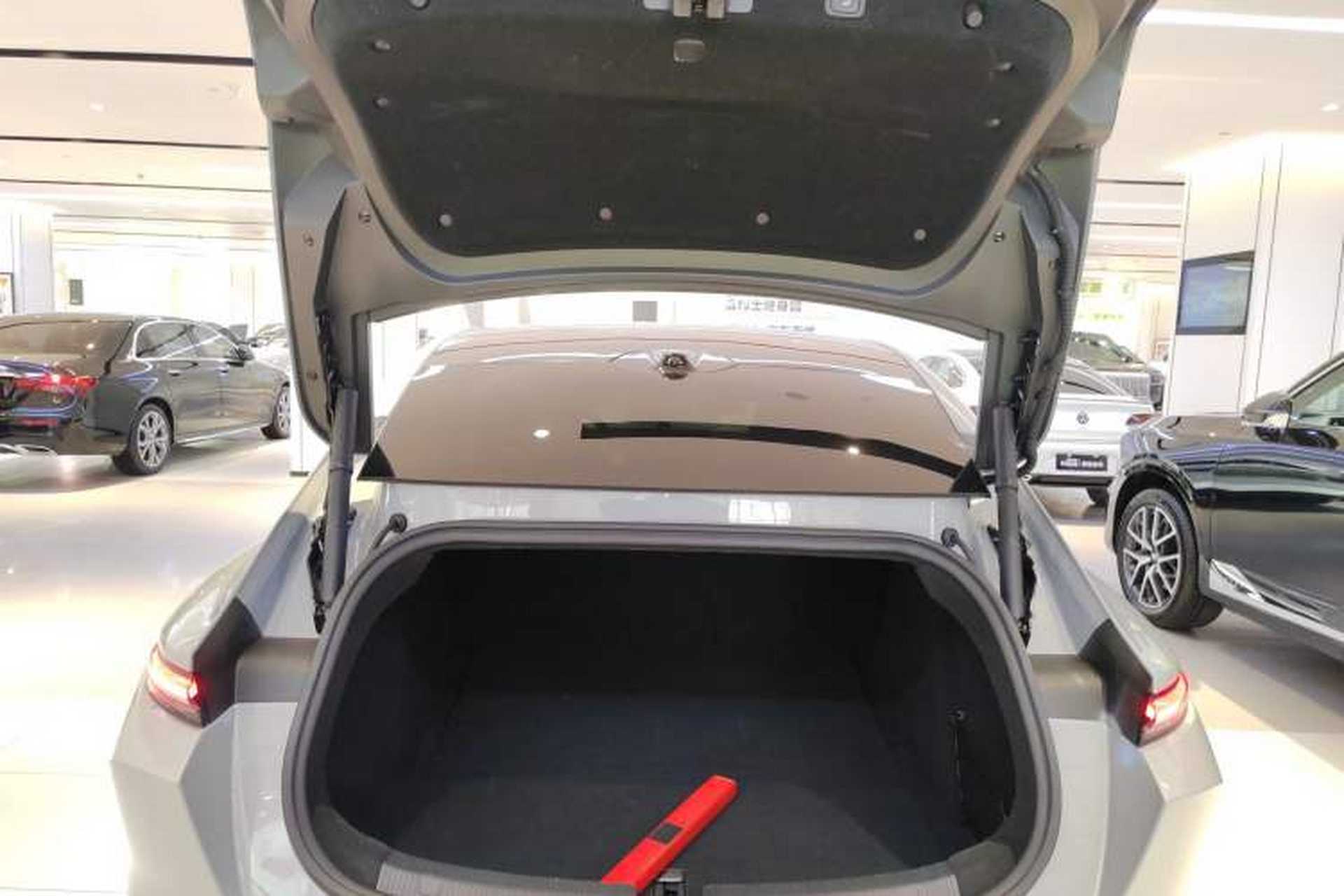 Used Nio ET5 2022 75 kWh Trunk
