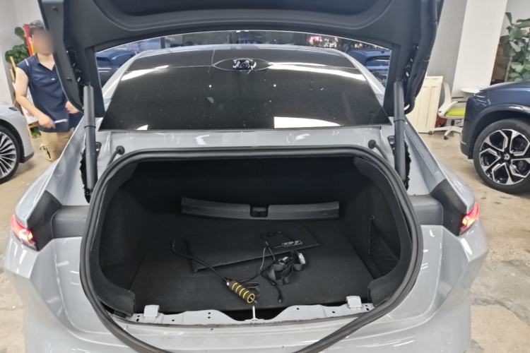 Used Nio ET5 2022 75 kWh Trunk