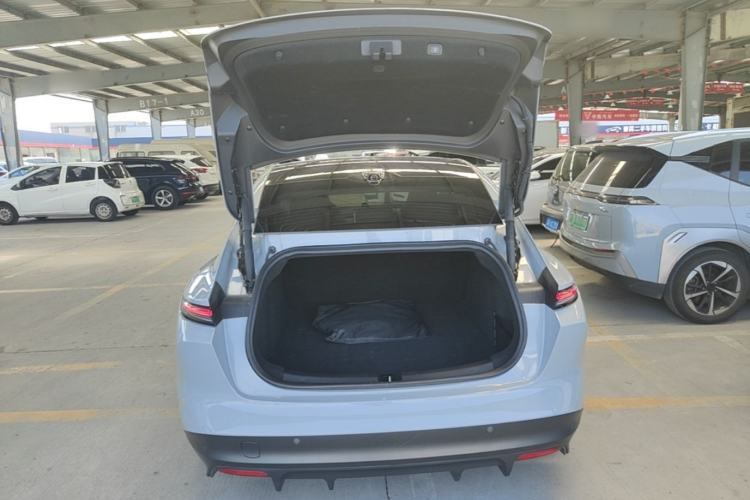 Used Nio ET5 2022 75 kWh Trunk