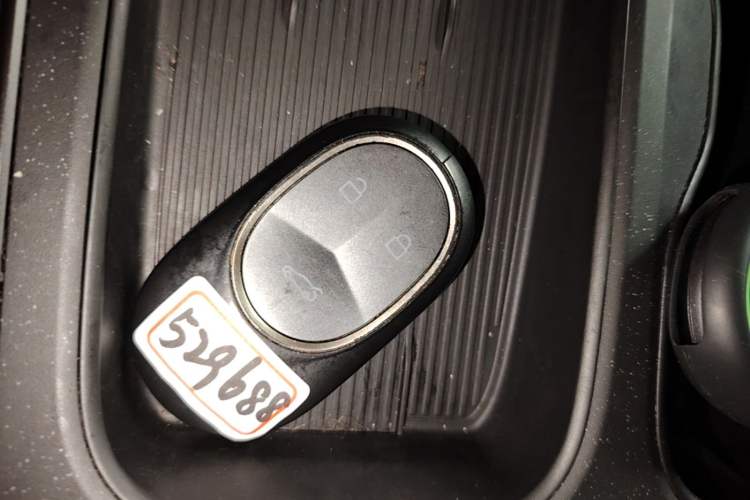 Used Nio ET5 2022 75 kWh Vehicle Key