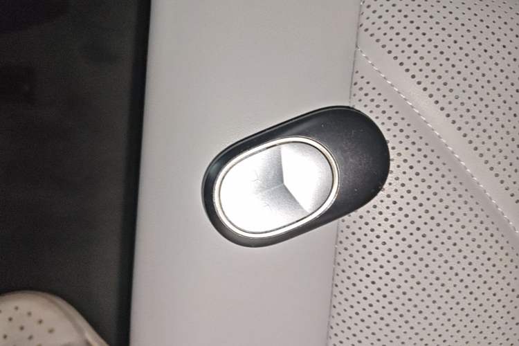 Used Nio ET5 2022 75 kWh Vehicle Key