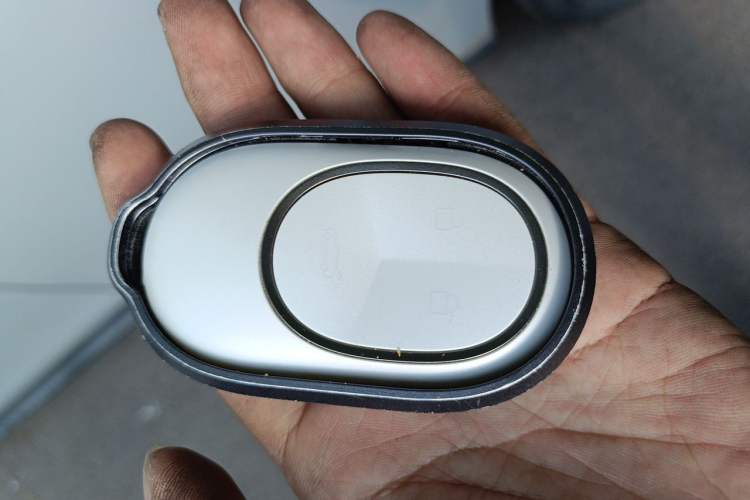 Used Nio ET5 2022 75 kWh Vehicle Key