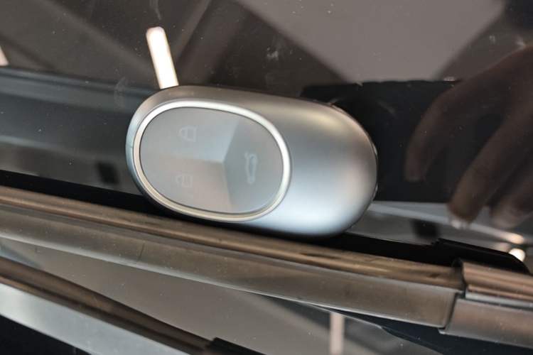 Used Nio ET5 2022 75 kWh Vehicle Key