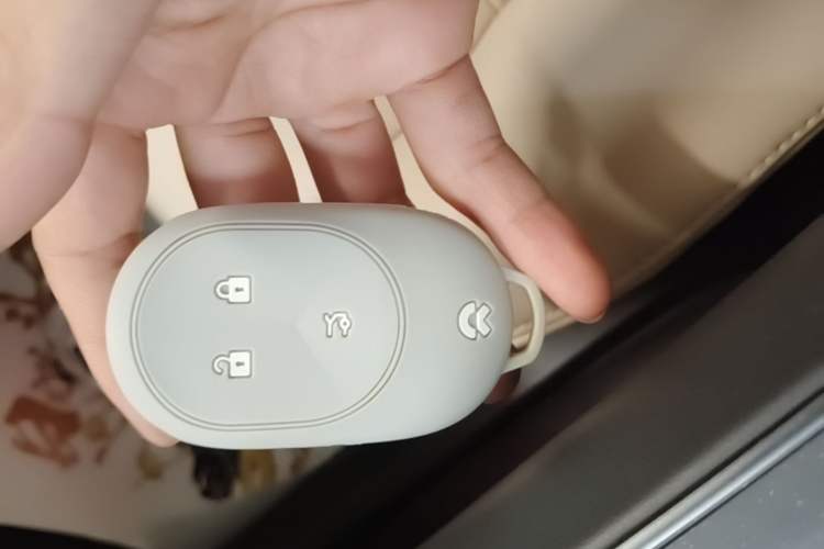 Used Nio ET5 2022 75 kWh Vehicle Key
