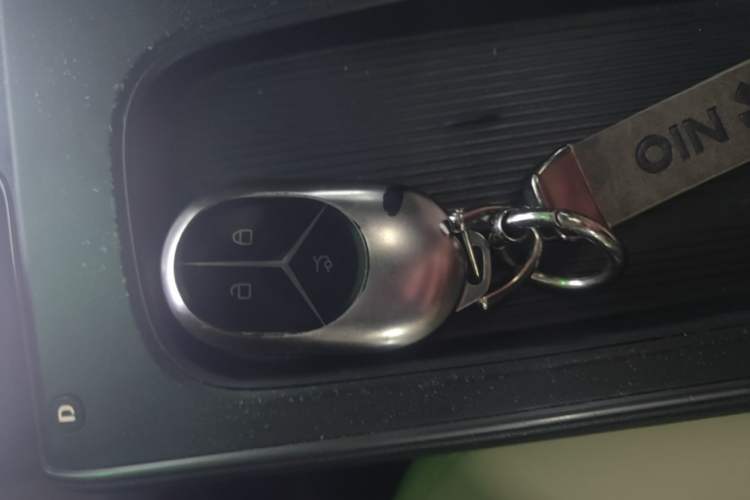 Used Nio ET5 2022 75 kWh Vehicle Key