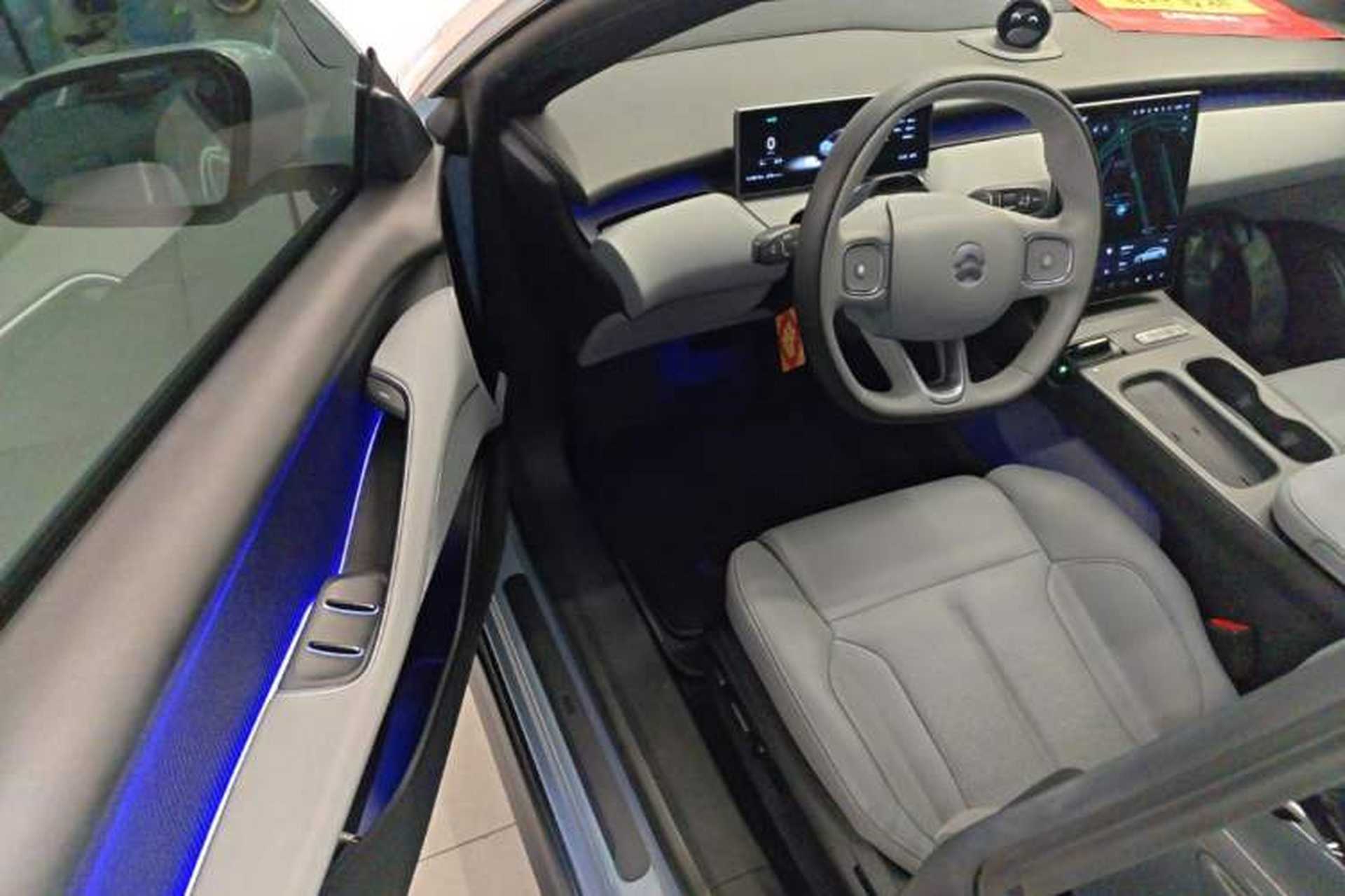 Used Nio ET5 2022 75 kWh Driver Seat
