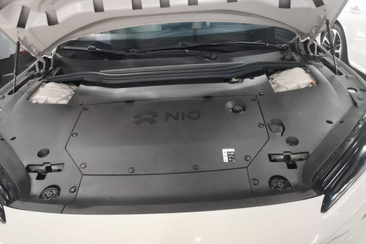 Used Nio ET5 2022 75 kWh Engine Bay
